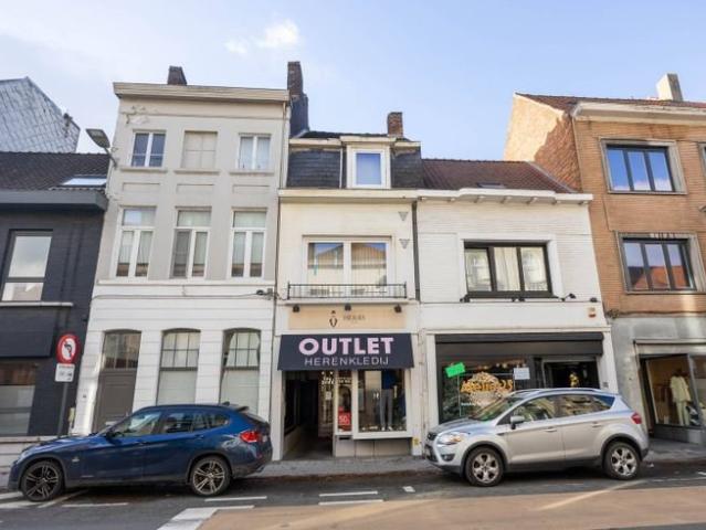 Immobilier d'investissement à vendre avec 3 entités à Courtr