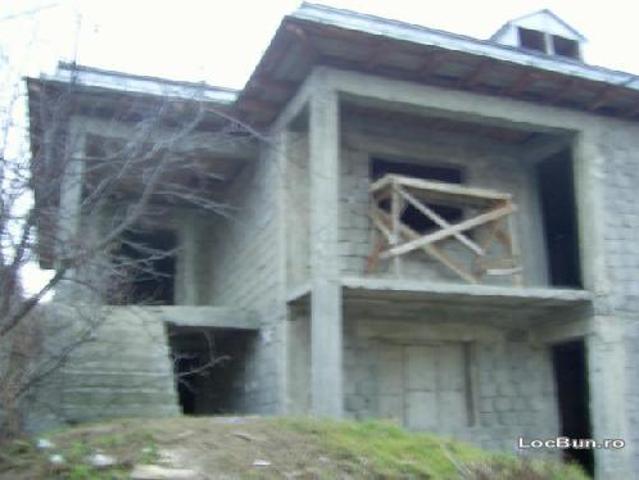 IMOBIL P+1E IN FAZA DE CONSTRUCTIE