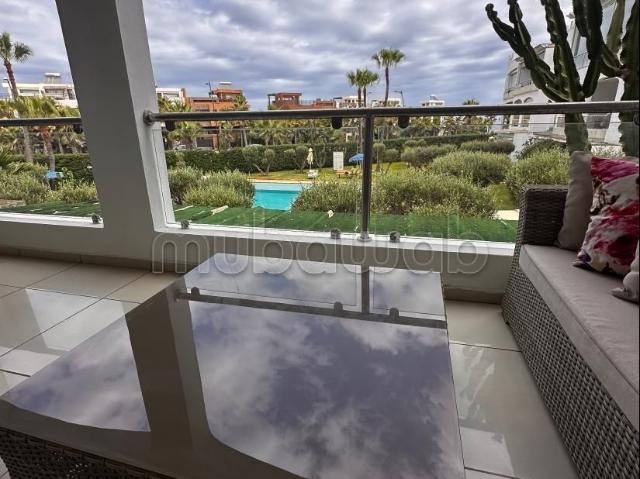 Imaginez votre nouvelle vie entre piscine et plage…