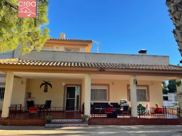 IMPECABLE CASA DE CAMPO EN PARCELA PRIVADA CON PISCINA Y JACUZZI LOS ALCAZARES