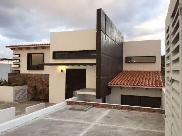 Impecable Casa en Club de Golf Amanali