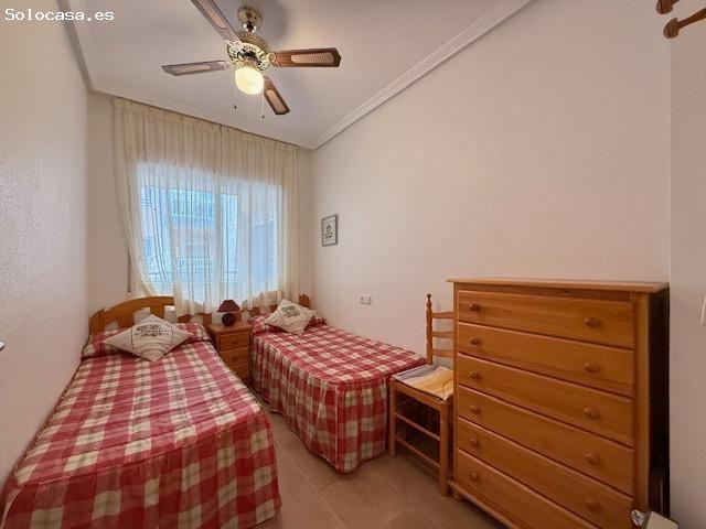 Impecable apartamento 2 habitaciones + 1 baño Orientación SUR CON VISTAS PARCIALES AL MAR