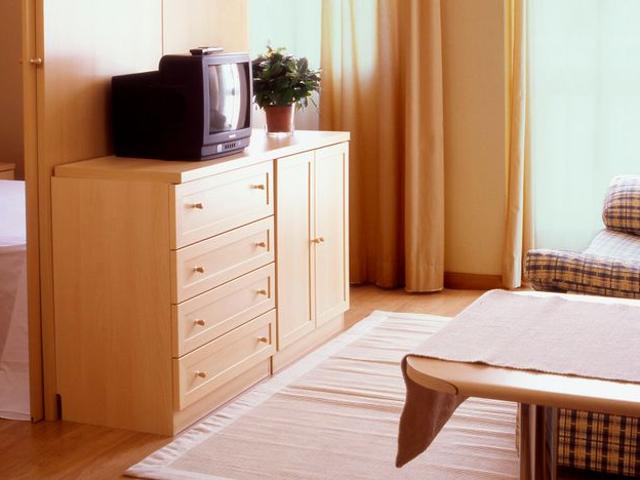 Estudio con habitación independiente en alquiler en TETUÁN Madrid