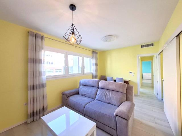 Impecable piso, Amueblado, equipado, LISTO PARA ENTRAR en Adelfas / Retiro / Méndez Álvaro