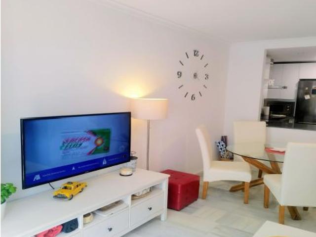 IMPECABLE PISO CONSTRUIDO EN EL AÑO 2017, 3 DORMITORIOS, 2 BAÑOS, GARAJE, TRASTERO Y A TAN SOLO 7 MI