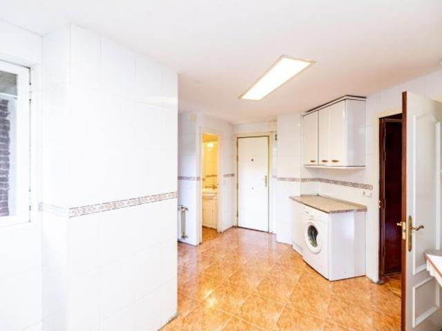 Impecable piso en la exclusiva zona de La Estrella, Madrid