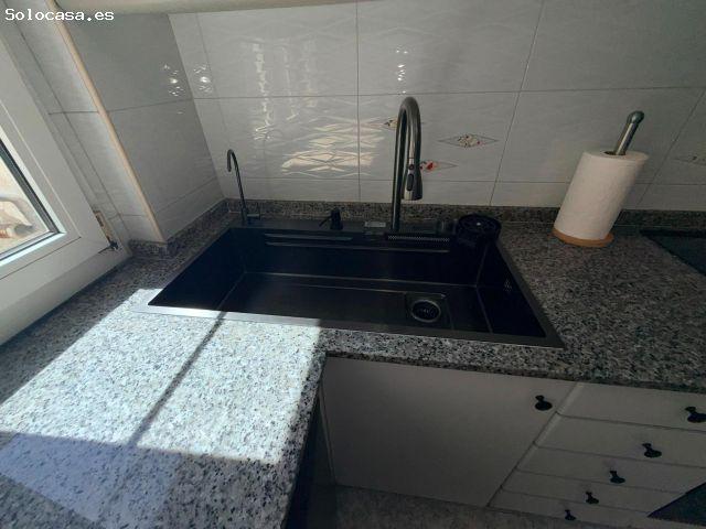 Impecable Piso Reformado en el Corazón de Gijón con Vistas al Paseo de Begoña