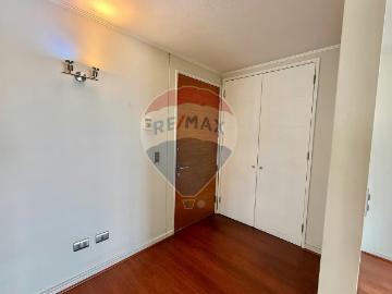 Impecable y amplio depto en nueva las condes | 3 Dormitorios por 9600.00 en Las Condes