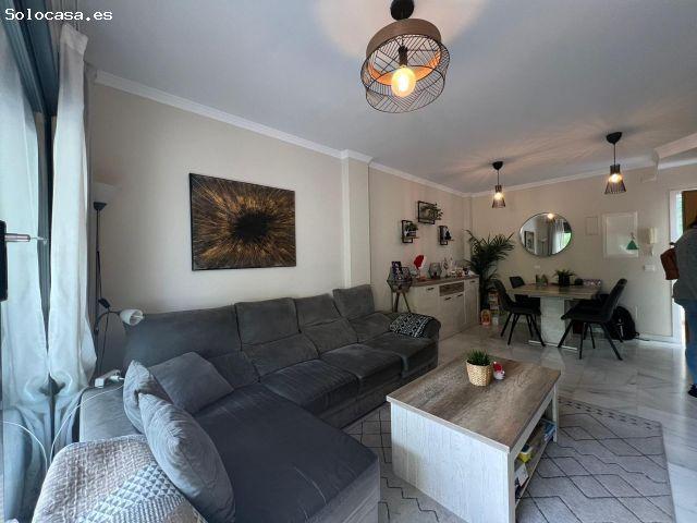 IMPERDIBLE CASA ADOSADA EN AV. LOS ABEDULES