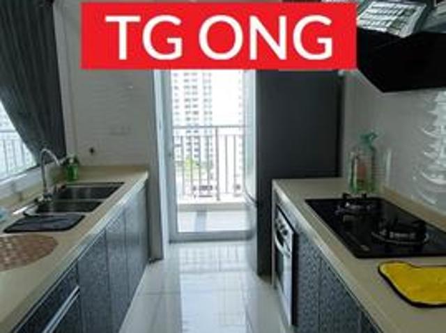 Imperial Residence Condominium 2 Carpark Rare Units Move in Condition