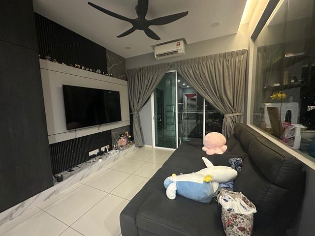 Imperial Residence Sungai Ara 1100sf 4cp Fully Furnished Renovated