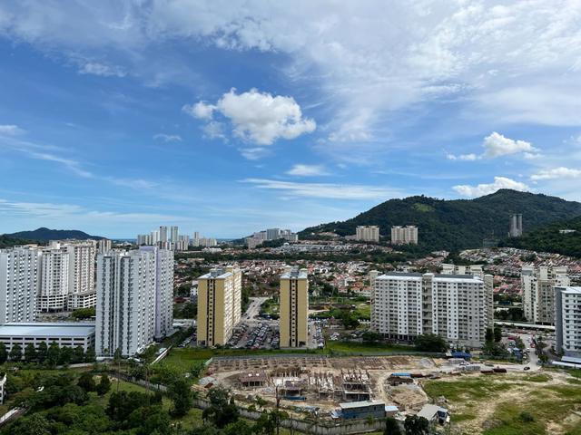 Imperial Residences HighFloor with 3 Carparks Panoramic View