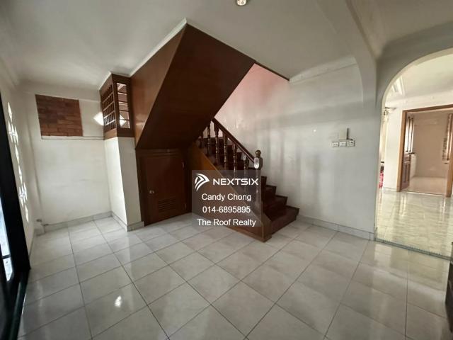 Imperiale Residence Opposite VivaCity Megamall 3 Storey Semi Detached Bungalow Land Size: 14.8 points Gated & Guarded Community Prime Location High Ceiling & Spacious Design