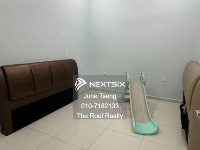 Impian Emas 1.5 Storey Terrace House For Rent