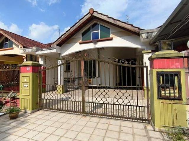 Impian Emas Big Land Size 24X80 Single Storey House