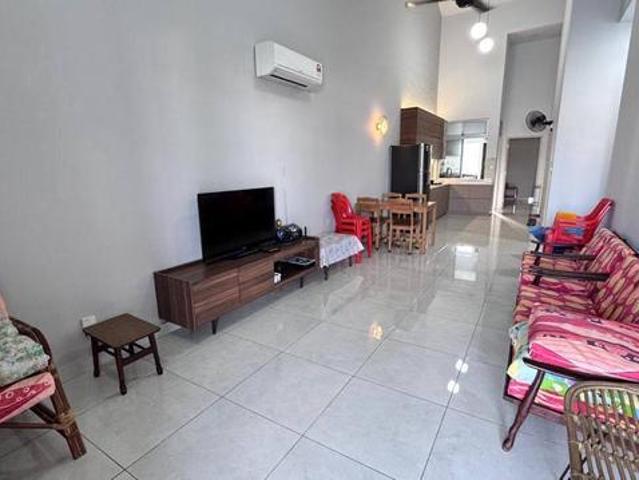 Impian emas Iconia Single storey Fully furnished For Rent