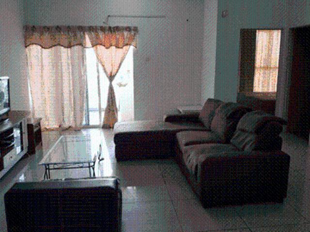 Impian Meridian Condominium