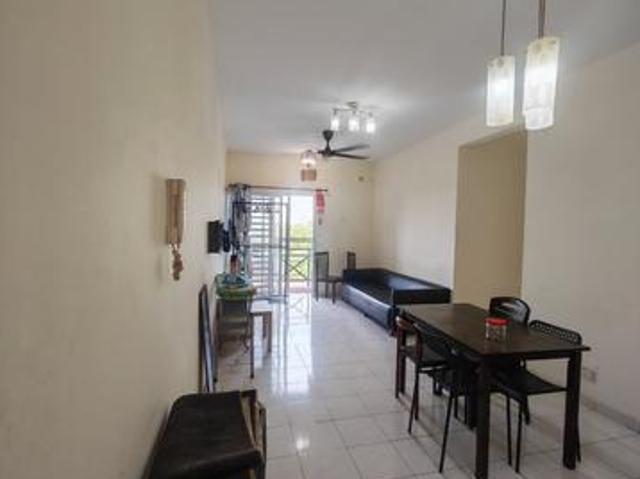 Impian senibong apartment permas jaya ciq custom 3room fully furnished