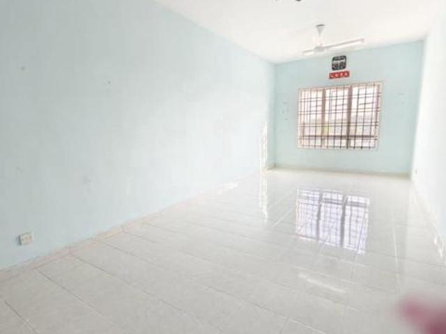 Impian Senibong Apartment Permas Jaya 3Bed 2Bath
