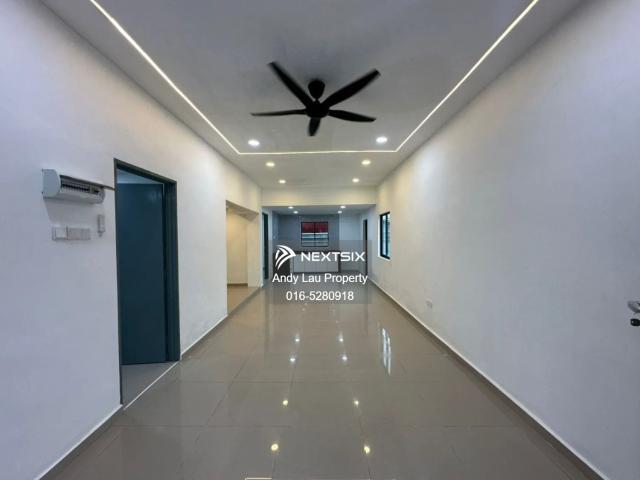 Impian Senibong Apartment 1959sqft 4+1Bed 4Bath 2Carpark Leasehold Non Bumi South West Penthouse Highest Floor ROI 8.3% Selling Price: RM 399K Bank Value: RM 500K