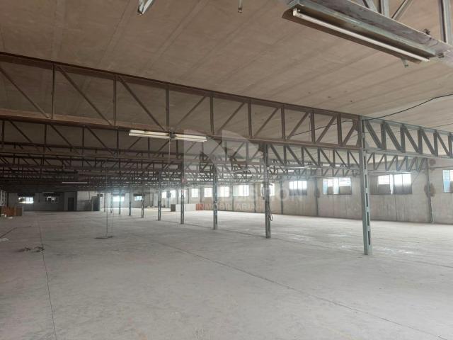 Imponente Nave Industrial en Alquiler en Massanassa
