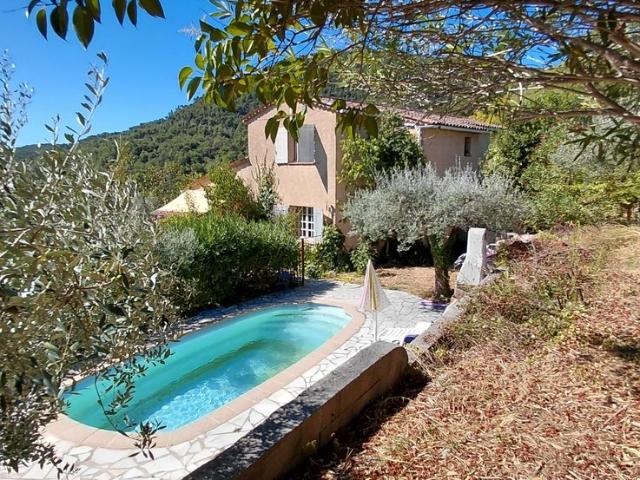 Imposante Villa Familiale Proche Du Village 152m² Bargemon