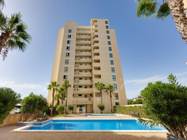 Impresionante Ático Dúplex con Vistas Increíbles en La Veleta, Torrevieja!