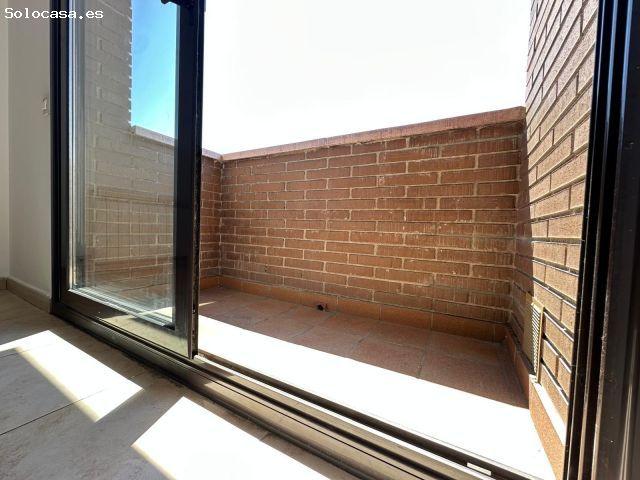 ¡Impresionante Ático en el Corazón de Sabadell! ?✨