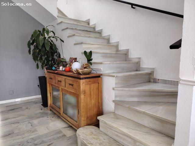 Impresionante Adosado en Nueva Torrequebrada, APARTAMENTO INDEPENDIENTE.Benalmádena €599.000