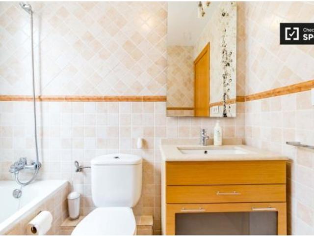 Impresionante apartamento de 2 dormitorios en alquiler en Benicalap