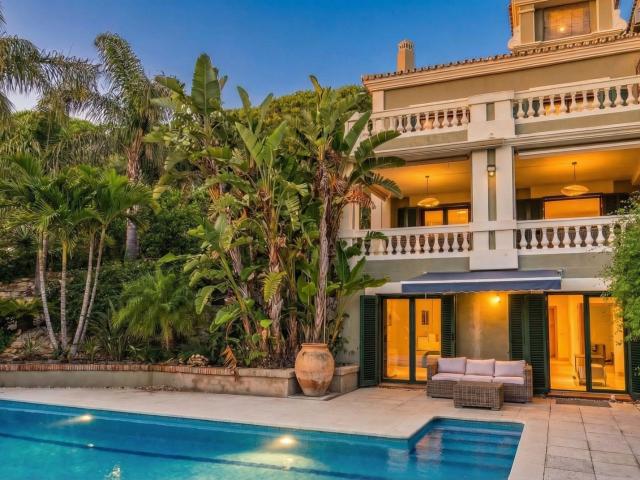 Impresionante casa adosada de 4 dormitorios en Sotogolf, Sotogrande Alto