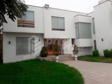 IMPRESIONANTE CASA DE LUJO CON EXCELENTE DISTRIBUCION EN RINCONADA DEL LAGO