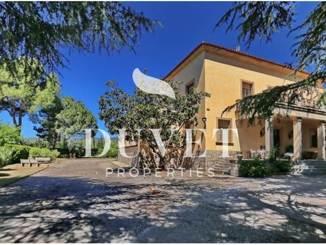 IMPRESIONANTE CASA EN MATADEPERA