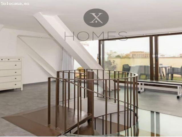 Impresionante dúplex con terraza y garaje en el corazón de Ciutat Vella