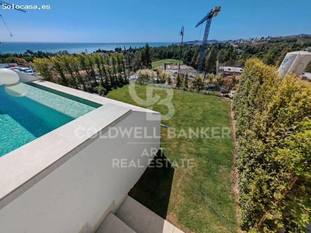 Impresionante villa de golf contemporánea en venta en El Chaparral