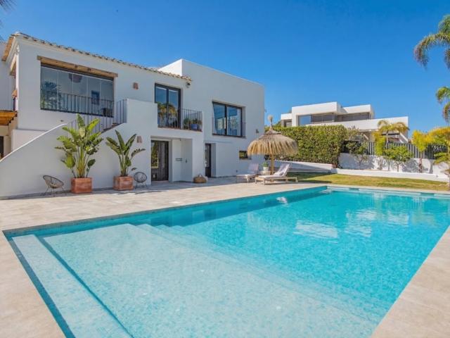 Impresionante villa de 5 habitaciones a poca distancia de Th. 345m² Jávea Xabia