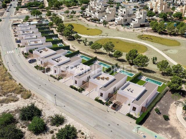 Impresionantes villas independientes con piscina privada en Murcia