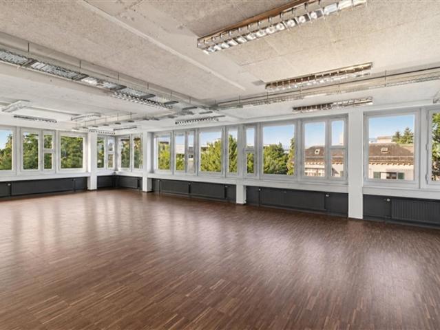 In 3 Min am Bahnhof Stadelhofen  Ihr Büro im Seefeld