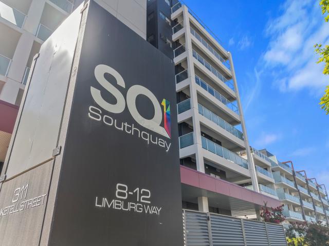 In the Heart of Greenway, You'll Love the Convenience