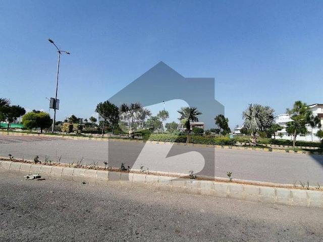 In Top City 1 Block I Residential Plot For sale Sized 1 Kanal