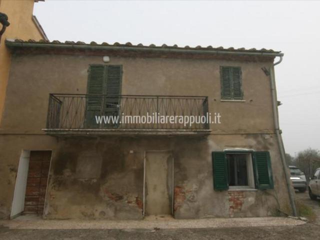 In una posizione collinare incantevole, proponiamo in vendit. 180m² Torrita di Siena