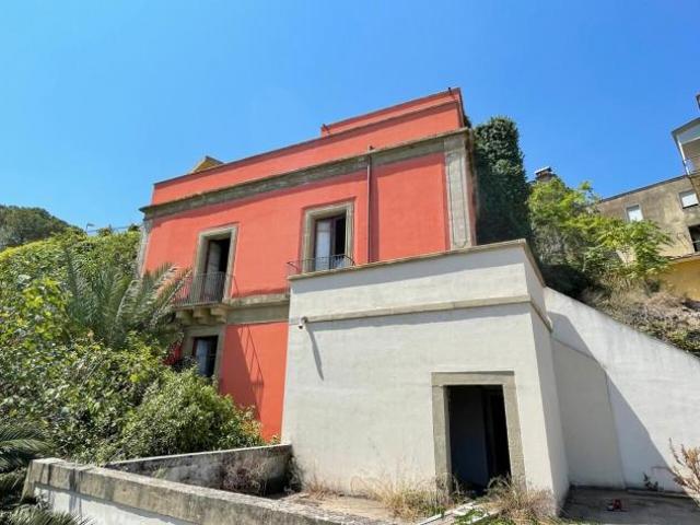 in vendita a Lentini