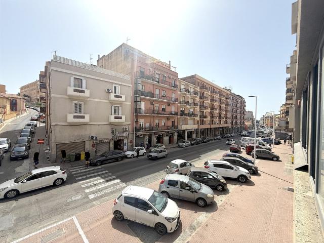 In zona Sant'Avendrace, ben servita e ottimamente collegata. 92m² Cagliari