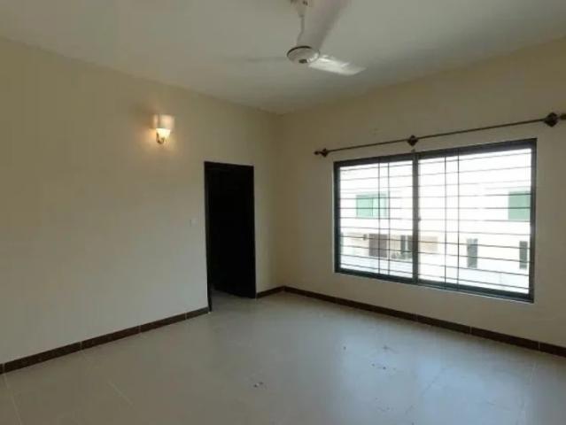 In Askari 5 Sector J 375 Square Yards House For sale Karachi Cantt ID 95507