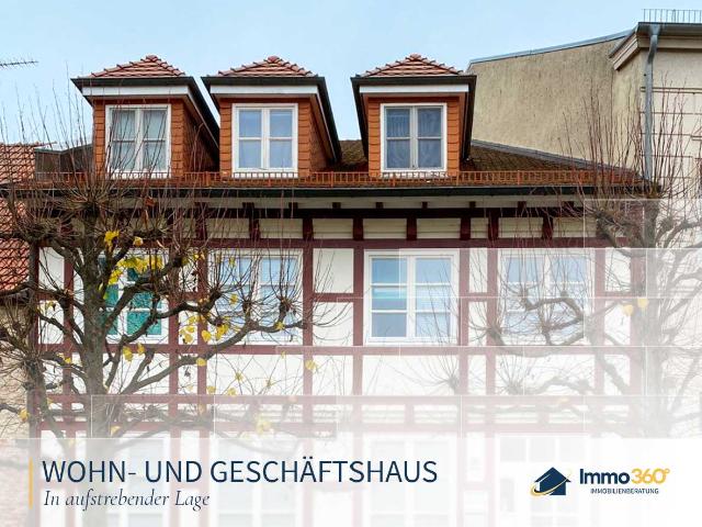 In aufstrebender Lage