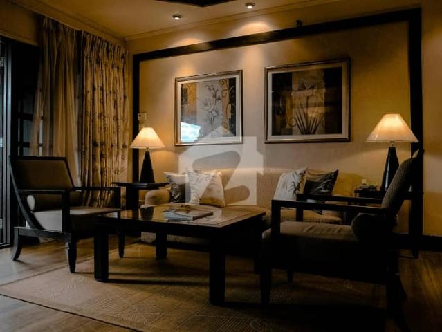 In Bahria Town Sector C Flat For Sale Sized 450 Square Feet