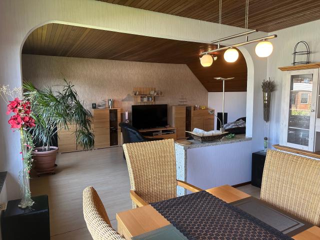 In beliebter Lage im Zentrum von Eidinghausen steht dieses Einfamilienhaus.