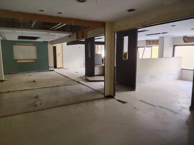 In Blue Area 1st Floor 6000 sq ft Area available For Rent Elevator Sui Islamabad BLUE AREA ID 83465