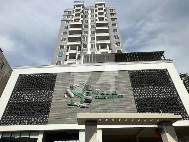 In Civil Lines Flat Sized 2465 Square Feet For rent