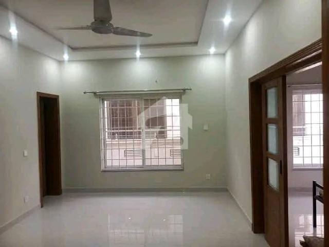 In D 12/1 4 Marla House For Rent